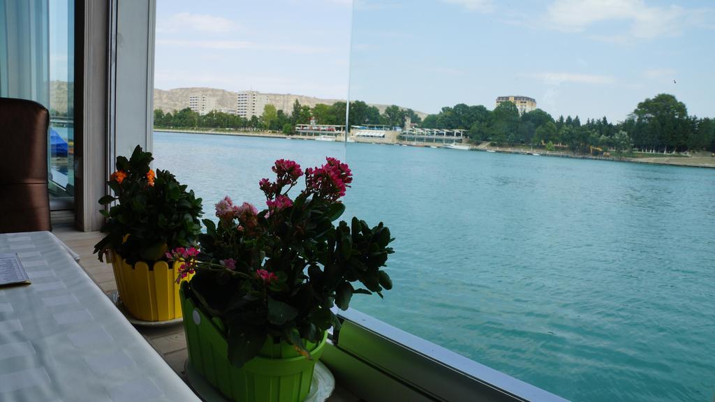 River Side Hotel Mingəçevir Exterior foto